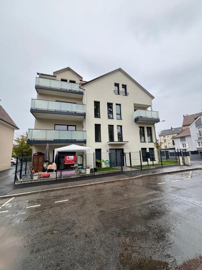 Duplex Neuf Parking Terrasse Apartment Mulhouse Exterior photo